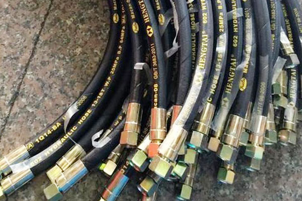 香蕉成人视频配件_油管